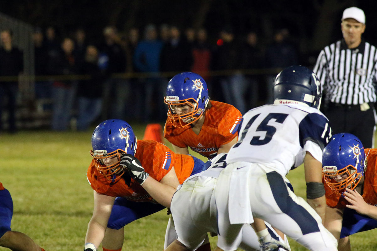 Osceola High Plains FB vs Cross County (38).JPG